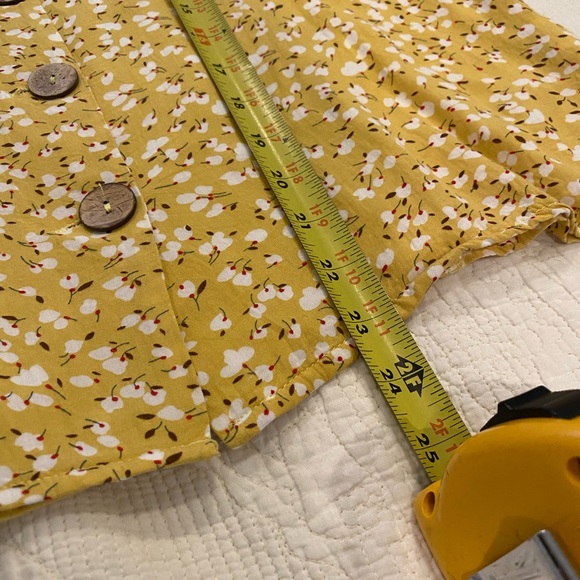 Yellow floral and tassel blouse - Picture 9 of 9